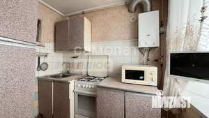 2-к квартира, вторичка, 43м2, -2/4 этаж