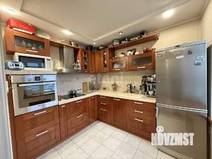 3-к квартира, вторичка, 65м2, 8/9 этаж