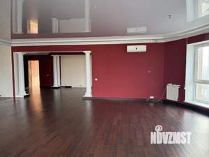 4-к квартира, вторичка, 220м2, 8/9 этаж