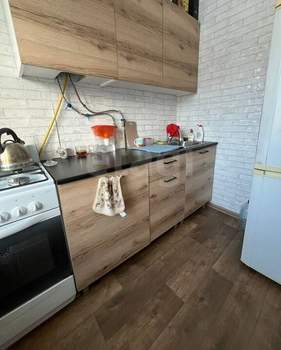 2-к квартира, вторичка, 42м2, 3/3 этаж