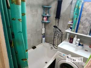 3-к квартира, вторичка, 58м2, 1/9 этаж