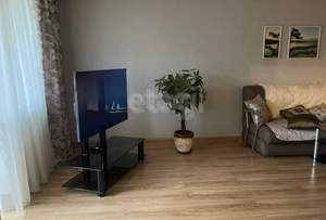 2-к квартира, вторичка, 67м2, 1/9 этаж