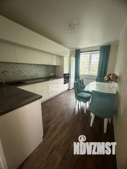 2-к квартира, вторичка, 72м2, 1/10 этаж