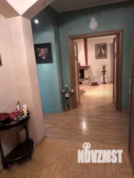 3-к квартира, вторичка, 104м2, 2/5 этаж