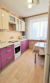 3-к квартира, вторичка, 65м2, 8/9 этаж