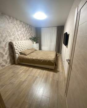3-к квартира, вторичка, 80м2, 1/9 этаж