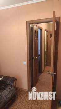 3-к квартира, вторичка, 64м2, 1/9 этаж