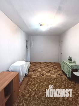 2-к квартира, вторичка, 42м2, 4/4 этаж