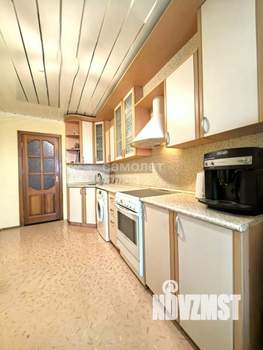 3-к квартира, вторичка, 72м2, 9/14 этаж