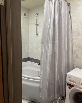 2-к квартира, вторичка, 67м2, 1/9 этаж