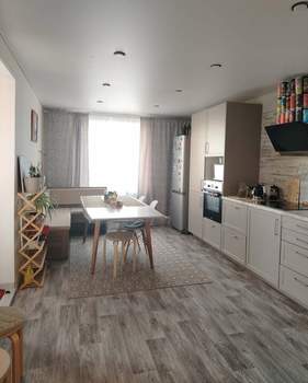 3-к квартира, вторичка, 97м2, 6/14 этаж