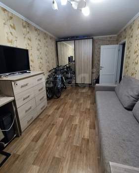 2-к квартира, вторичка, 49м2, 9/9 этаж