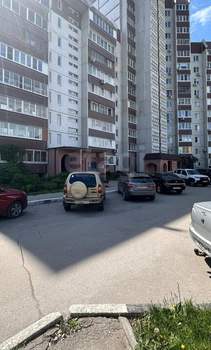 3-к квартира, вторичка, 68м2, 8/14 этаж