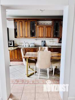 4-к квартира, вторичка, 134м2, 10/15 этаж