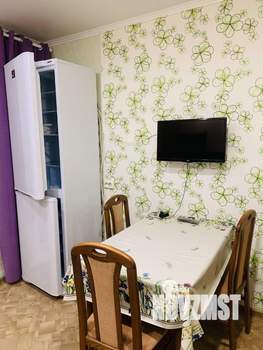 3-к квартира, вторичка, 70м2, 3/5 этаж