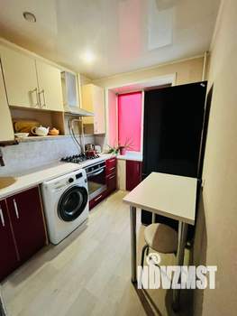 3-к квартира, вторичка, 56м2, 8/9 этаж