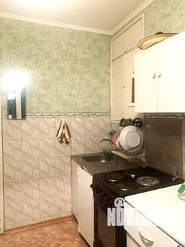 3-к квартира, вторичка, 61м2, 3/5 этаж