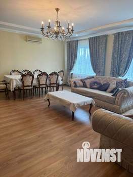 4-к квартира, вторичка, 171м2, 4/4 этаж