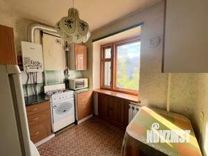 2-к квартира, вторичка, 43м2, 4/5 этаж