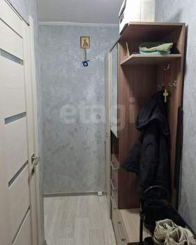 3-к квартира, вторичка, 64м2, 3/5 этаж