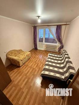 3-к квартира, вторичка, 65м2, 1/9 этаж