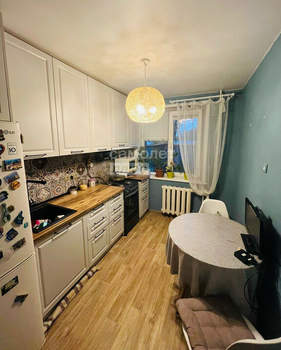 2-к квартира, вторичка, 46м2, 1/5 этаж