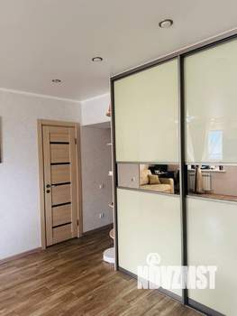 2-к квартира, вторичка, 52м2, 10/10 этаж