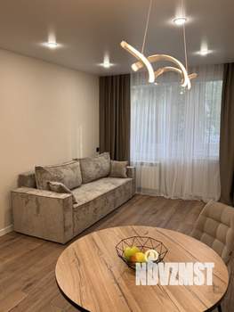 2-к квартира, вторичка, 34м2, 1/9 этаж