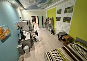 4-к квартира, вторичка, 144м2, 2/6 этаж