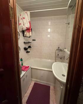 3-к квартира, вторичка, 66м2, 8/9 этаж