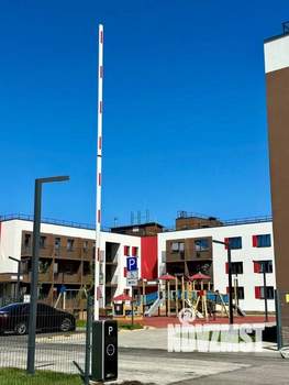 Студия квартира, вторичка, 70м2, 1/3 этаж