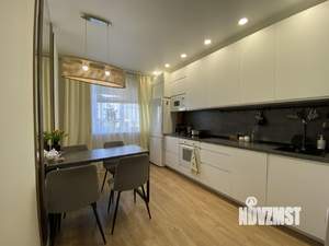 2-к квартира, вторичка, 57м2, 1/11 этаж