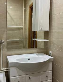 2-к квартира, вторичка, 59м2, 1/9 этаж