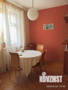 4-к квартира, вторичка, 112м2, 5/10 этаж