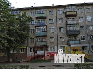 2-к квартира, вторичка, 43м2, 1/5 этаж