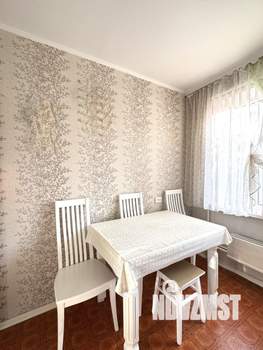 3-к квартира, вторичка, 66м2, 4/10 этаж