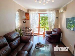 3-к квартира, вторичка, 54м2, 4/4 этаж