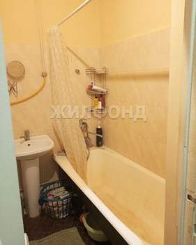 1-к квартира, вторичка, 40м2, 1/3 этаж