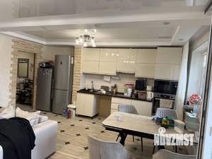 4-к квартира, вторичка, 74м2, 4/14 этаж