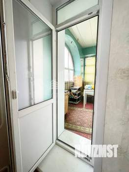 2-к квартира, вторичка, 63м2, 3/3 этаж