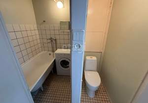 3-к квартира, вторичка, 51м2, 9/9 этаж