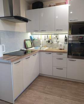 2-к квартира, вторичка, 60м2, 3/18 этаж