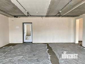 2-к квартира, вторичка, 68м2, 1/3 этаж