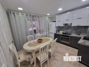 3-к квартира, вторичка, 100м2, 1/17 этаж