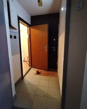 2-к квартира, вторичка, 42м2, 2/9 этаж