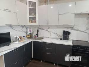 2-к квартира, вторичка, 58м2, 10/17 этаж
