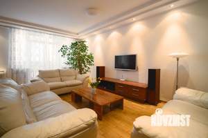 4-к квартира, вторичка, 135м2, 5/13 этаж