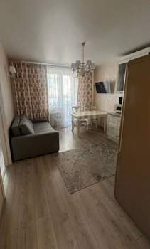 2-к квартира, вторичка, 56м2, 1/9 этаж