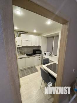 2-к квартира, вторичка, 45м2, 1/4 этаж