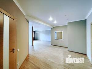 4-к квартира, вторичка, 170м2, 2/6 этаж